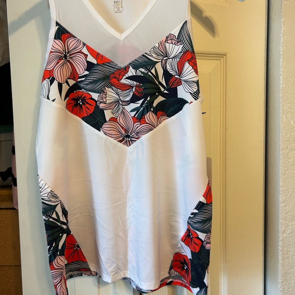 Women’s tank
